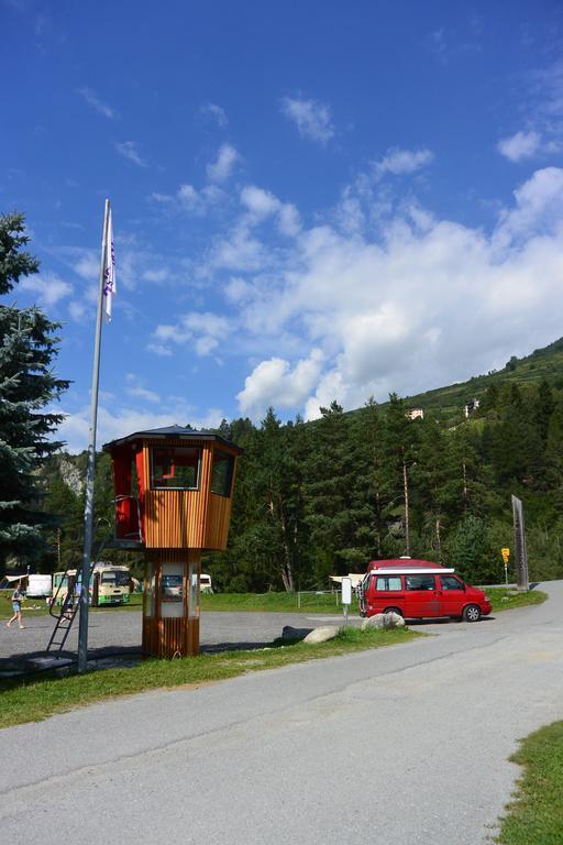 Camping Sur En Sent Exteriör bild